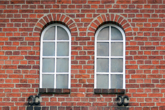 Montage von Rundbogenfenster