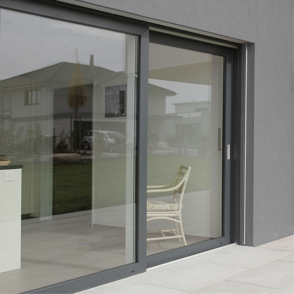 VEKA Hebeschiebetür in Anthrazit