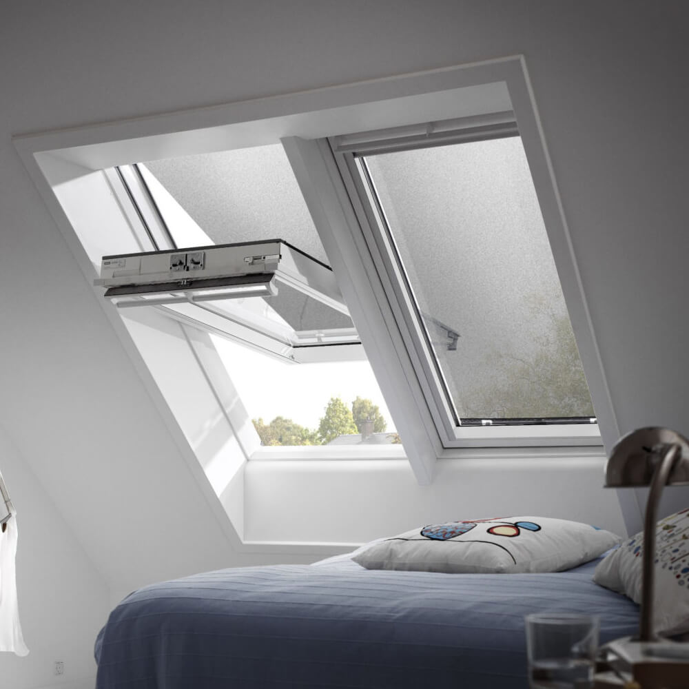 Dachfenster Solid PVC mit Markise Innenansicht