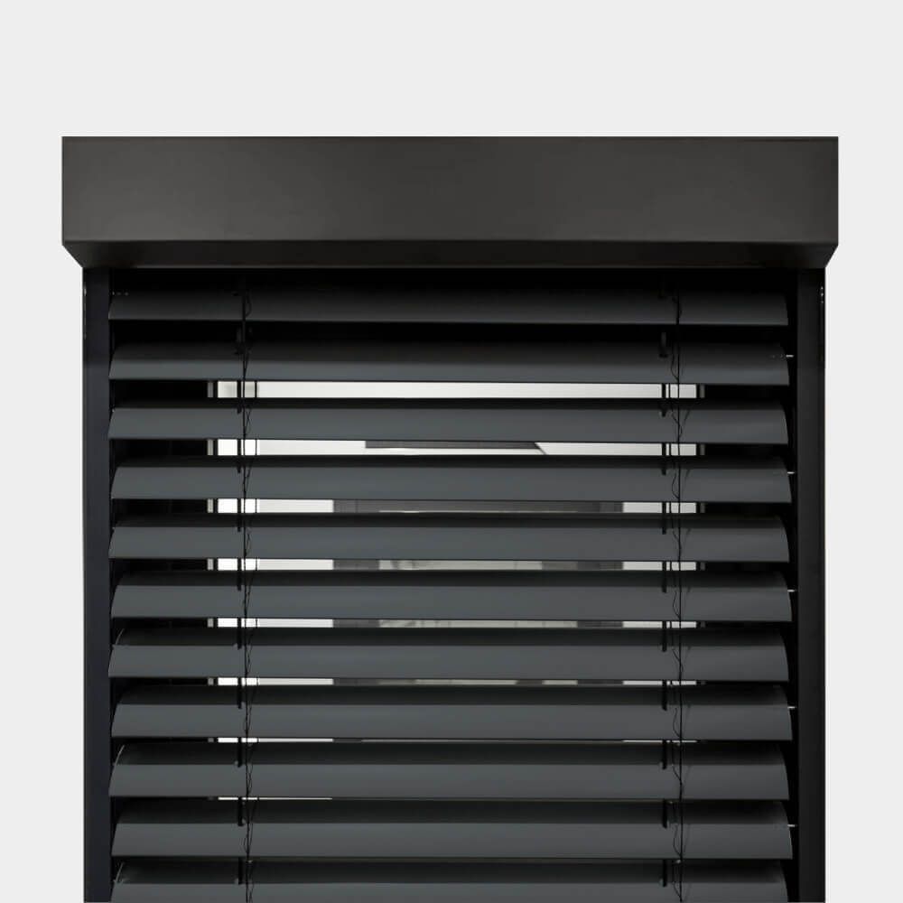 Raffstore mit Kasten in Anthrazitgrau RAL 7016